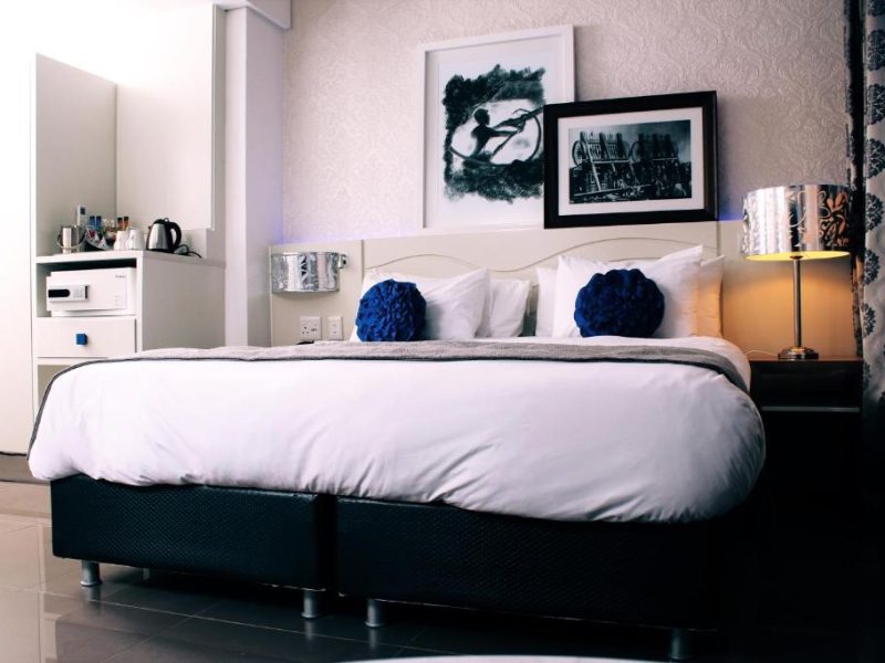 Superior King Room